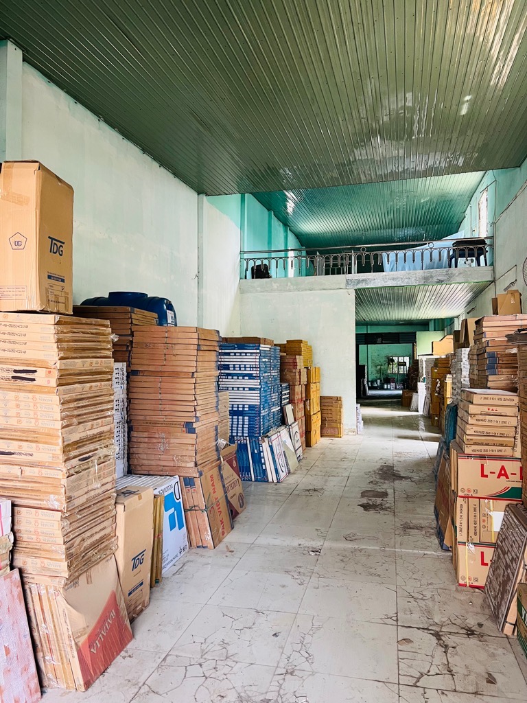 BÁN GẤP NHÀ XƯỞNG 264M2 - NGAY ĐẶNG THÚC VỊNH - HÓC MÔN- GIÁ CHỈ 24.6 TRIỆU/M2