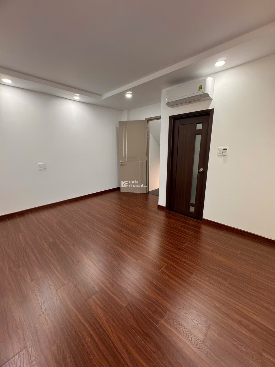 MỘT CĂN NHÀ VIEW SÔNG THANH ĐA ĐÚNG NGHĨA ĐỂ Ở! 4 Tầng - 4,5x18m - Giá tốt 10.5 Tỷ TL 