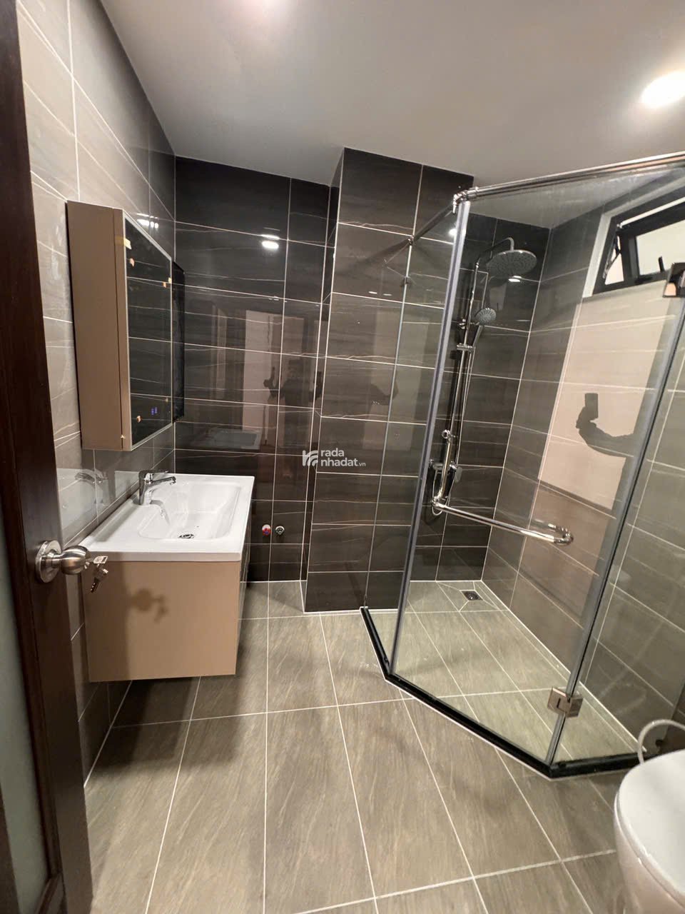 MỘT CĂN NHÀ VIEW SÔNG THANH ĐA ĐÚNG NGHĨA ĐỂ Ở! 4 Tầng - 4,5x18m - Giá tốt 10.5 Tỷ TL 