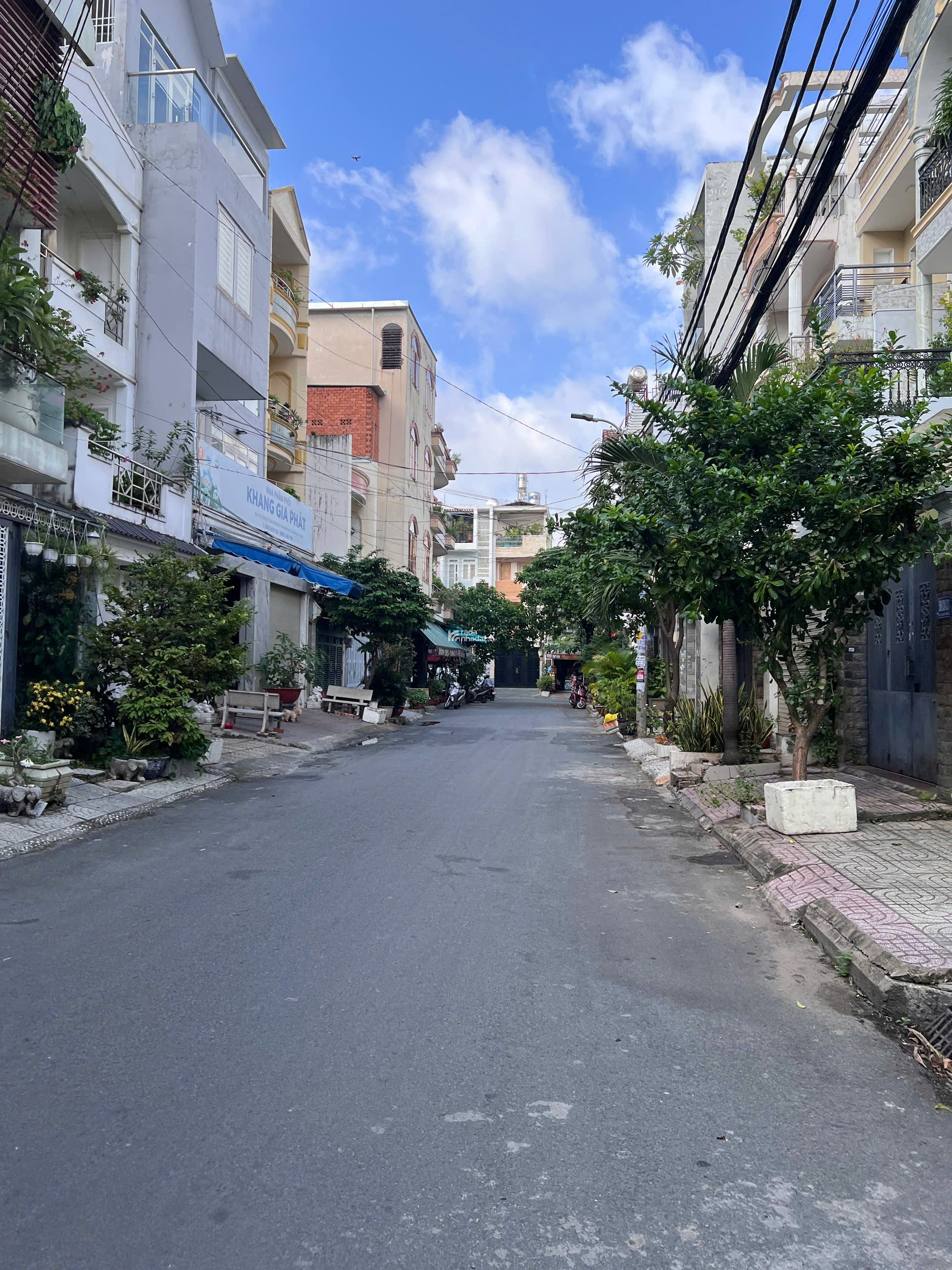 NHÀ ĐẸP TÂN SƠN NHÌ, TÂN PHÚ, KHU DÂN TRÍ CAO. 4X20M GIÁ 11,5 TỶ