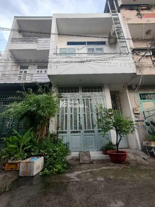 Bán nhà 4m x 19m, ôtô đổ cửa, ngay chợ An Nhơn Gò Vấp, giá 6.1 tỷ thương lượng