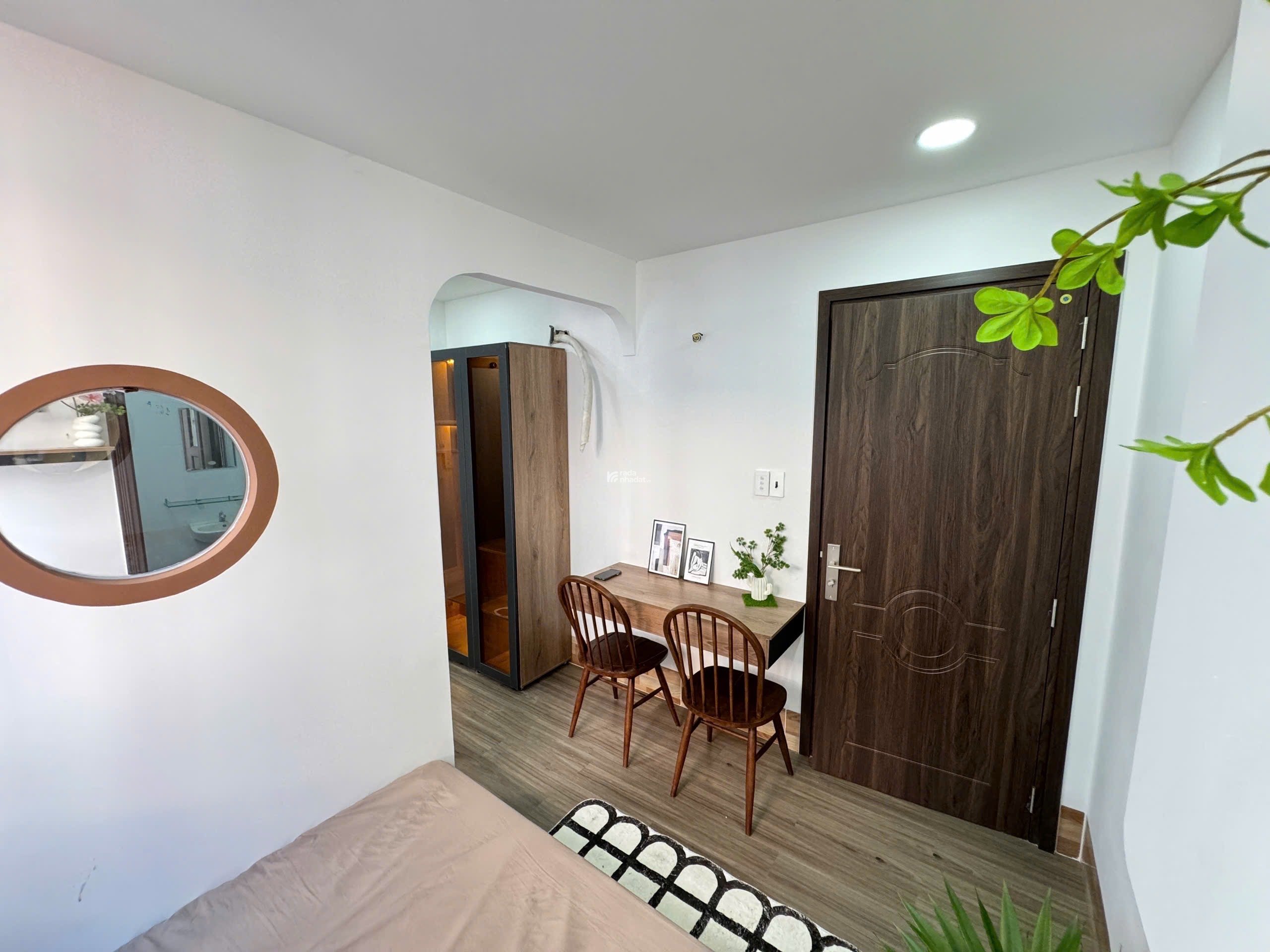 CĂN HỘ TÁCH BẾP FULL NỘI THẤT CỬA SỔ GIÁ HSSV NGAY VỊ TRÍ QUẬN 10