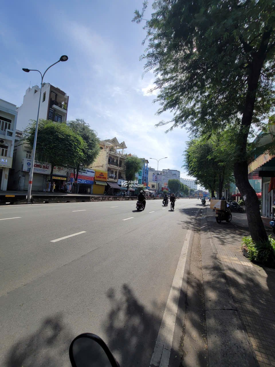 SIÊU PHẨM  DƯƠNG VĂN DƯƠNG NỞ HẬU ĐẸP  Ở/KINH DOANH TUYỆT ĐỈNH 