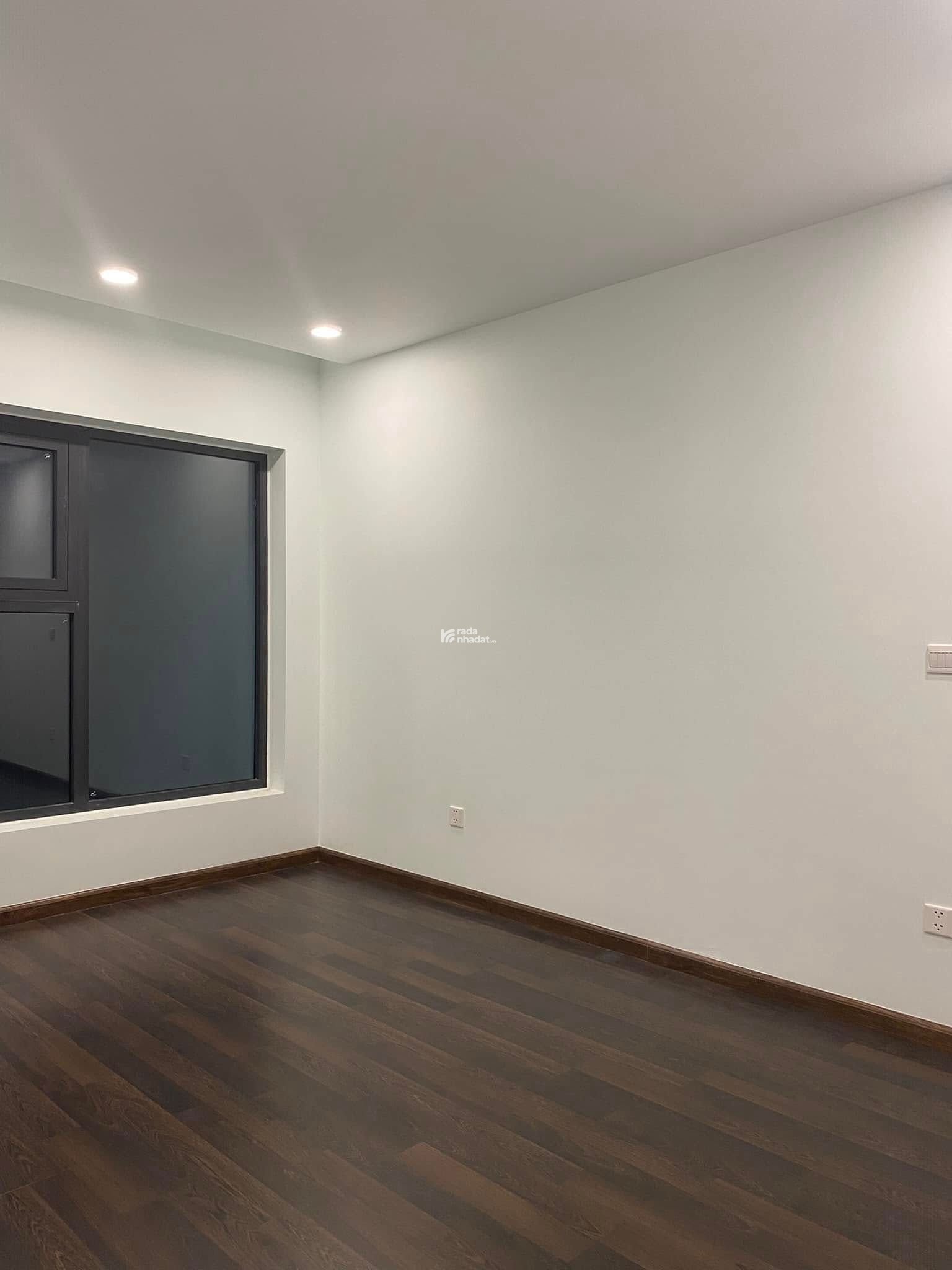 Bán CC FLC Star Tower, 4,8 tỷ, ban công Đông Nam tại Quang Trung, Hà Đông, giá thật 100% không ảo