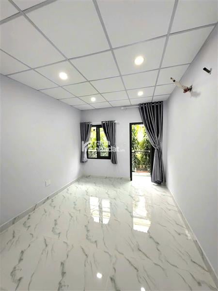 HẺM BA GÁC - NHÀ MỚI XINH - NGANG 4M HOA HẬU - VUÔNG ĐÉC - KHÔNG LỘ GIỚI