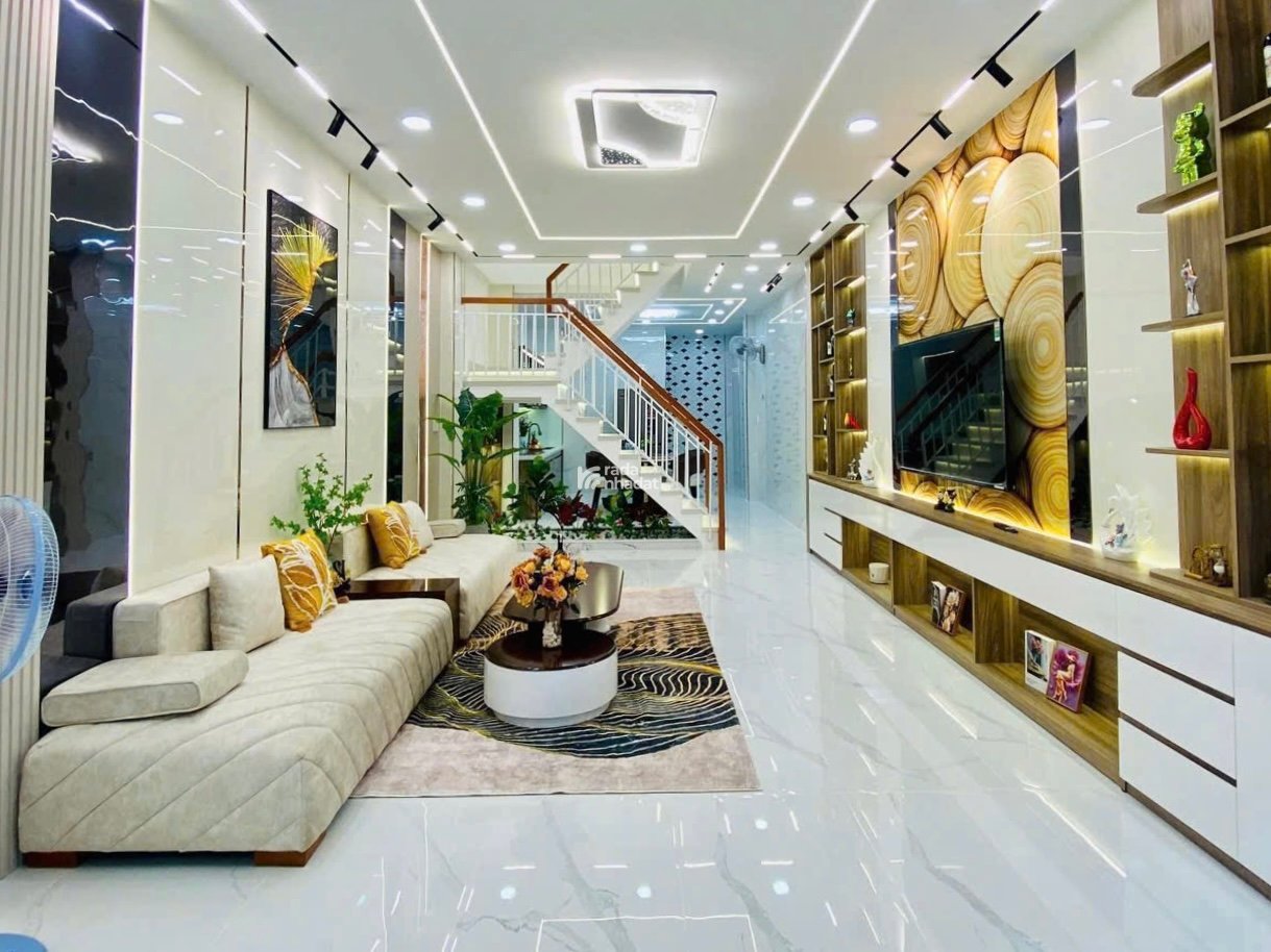 Bán nhà Nơ Trang Long P7 Q BT 34m2 - 2 PN - 1tỷ980 - SHR- cạnh ngã 4 Nơ Trang Long và Lê Quang Định