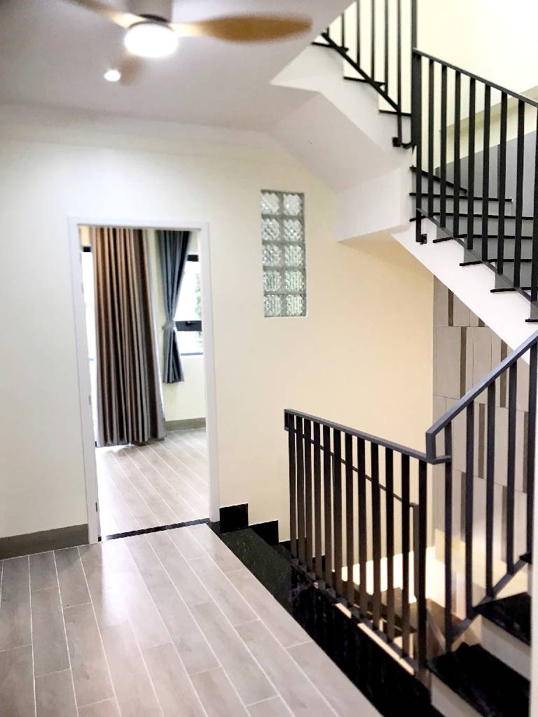 SIÊU PHẨM - NHỈNH 6 TỎI - 55M2 - NGANG 4 DÀI 14 - 3TẦNG - HẺM XE HƠI  