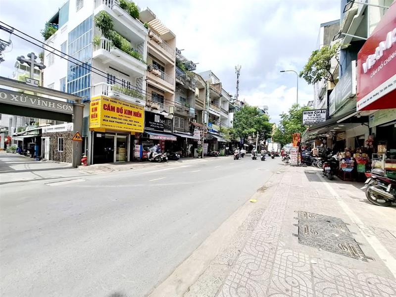 PHẠM VĂN HAI P.3 TÂN BÌNH GIÁP PHÚ NHUẬN, GẦN SÂN BAY, HẺM XE TẢI CÁCH VÀI BƯỚC CHÂN,