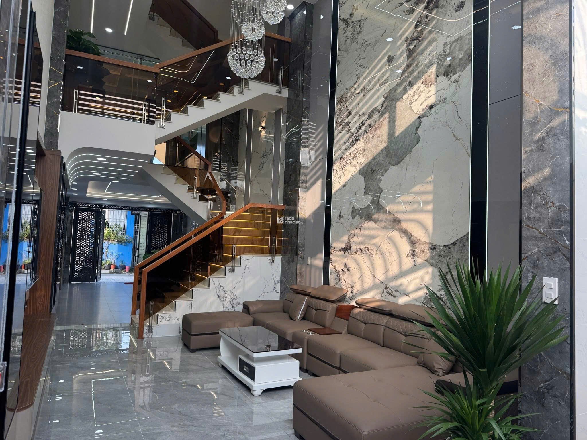 Siêu phẩm nhà Đẹp 4x21m. Hẻm 7m thông Đường Lê Thị Riêng.Phường Thới An.Q12