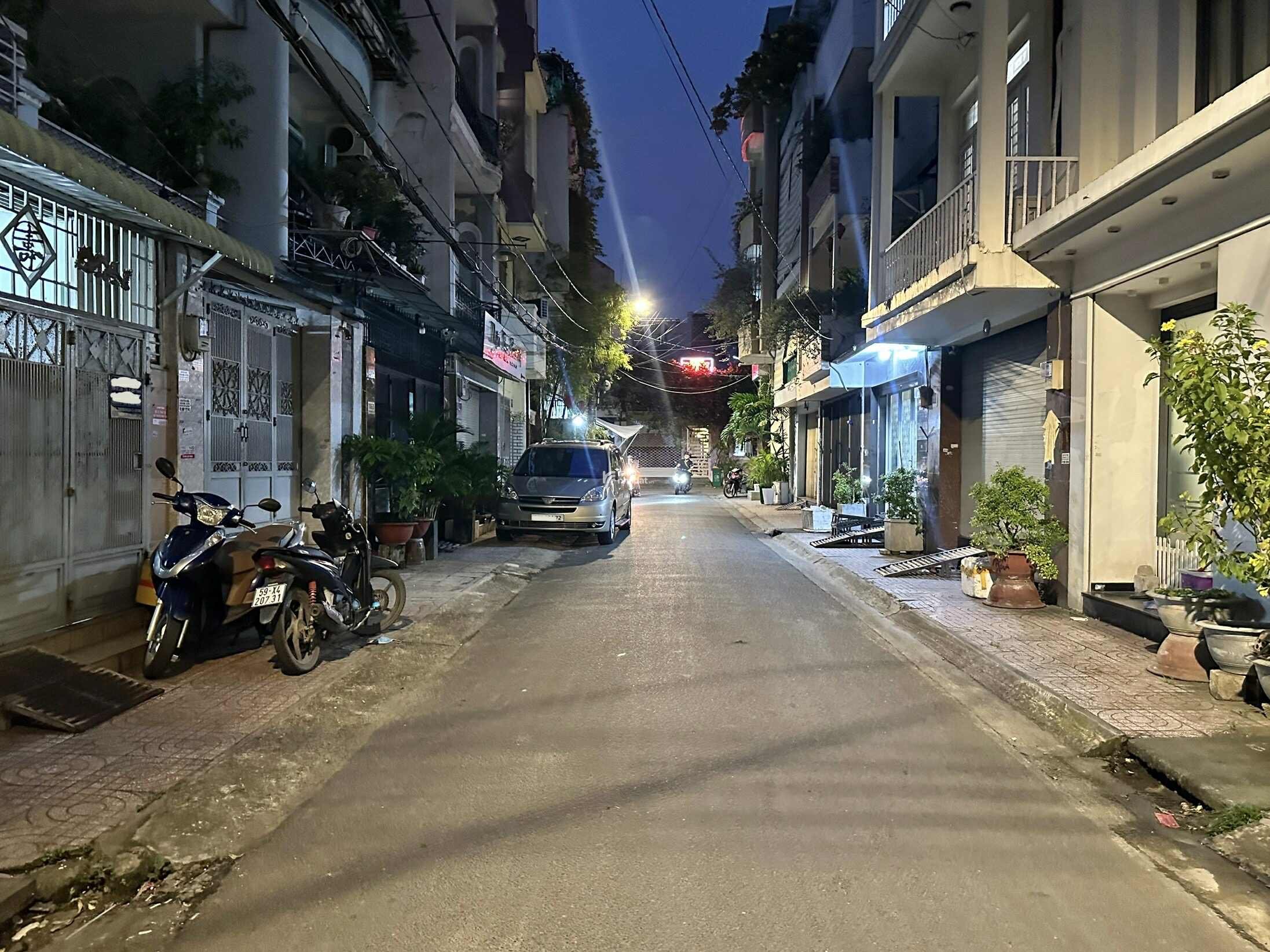 HẺM NHỰA 8M KINH DOANH - Ô TÔ TRÁNH - NHÀ ĐẸP 4 TẦNG 64m2 FULL NỘI THẤT - 12.5 TỶ