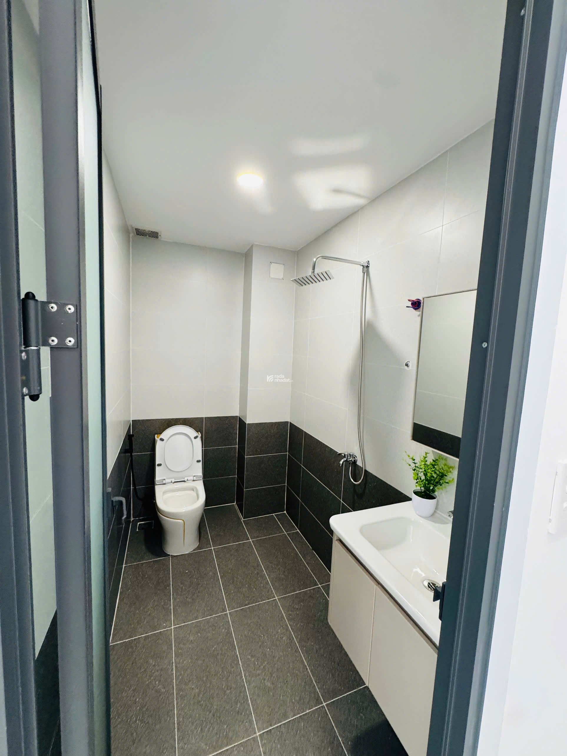 Hẻm nhựa xe tải 7m THÔNG Tô Hiệu