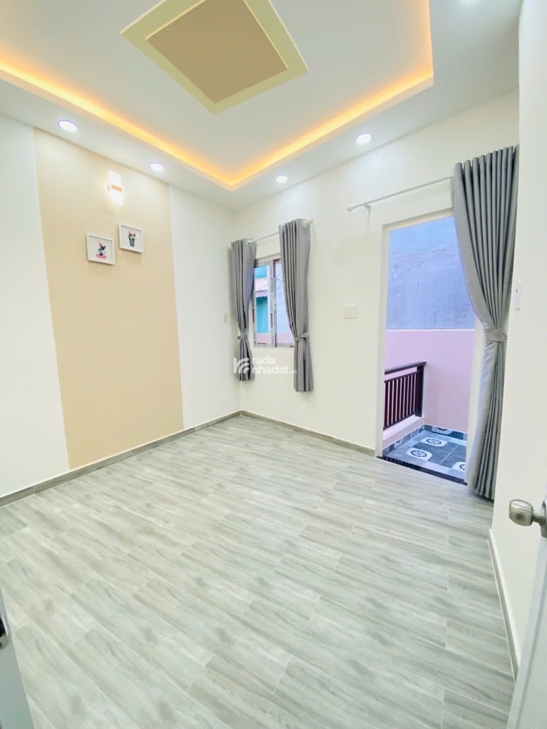 Nhà mới 2 tầng ở ngay Bình Đông P.15 Q.8, 35m2, Gần cầu số 2, Giá nhỉnh 3 tỷ