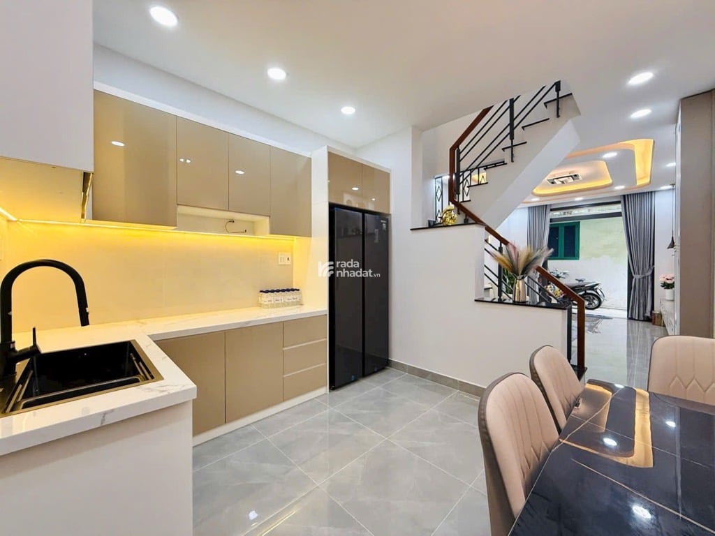 gò vấp 38m2, nhỉnh 4T, tặng nội thất