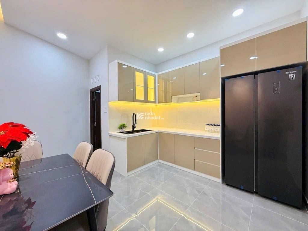 gò vấp 38m2, nhỉnh 4T, tặng nội thất