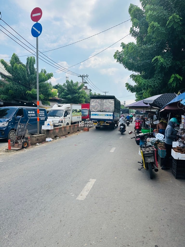 MTKD-CHỢ ĐẦU MỐI HÓC HÔN- DT 77M2-NỞ HẬU-GIÁ 15,9 TỶ