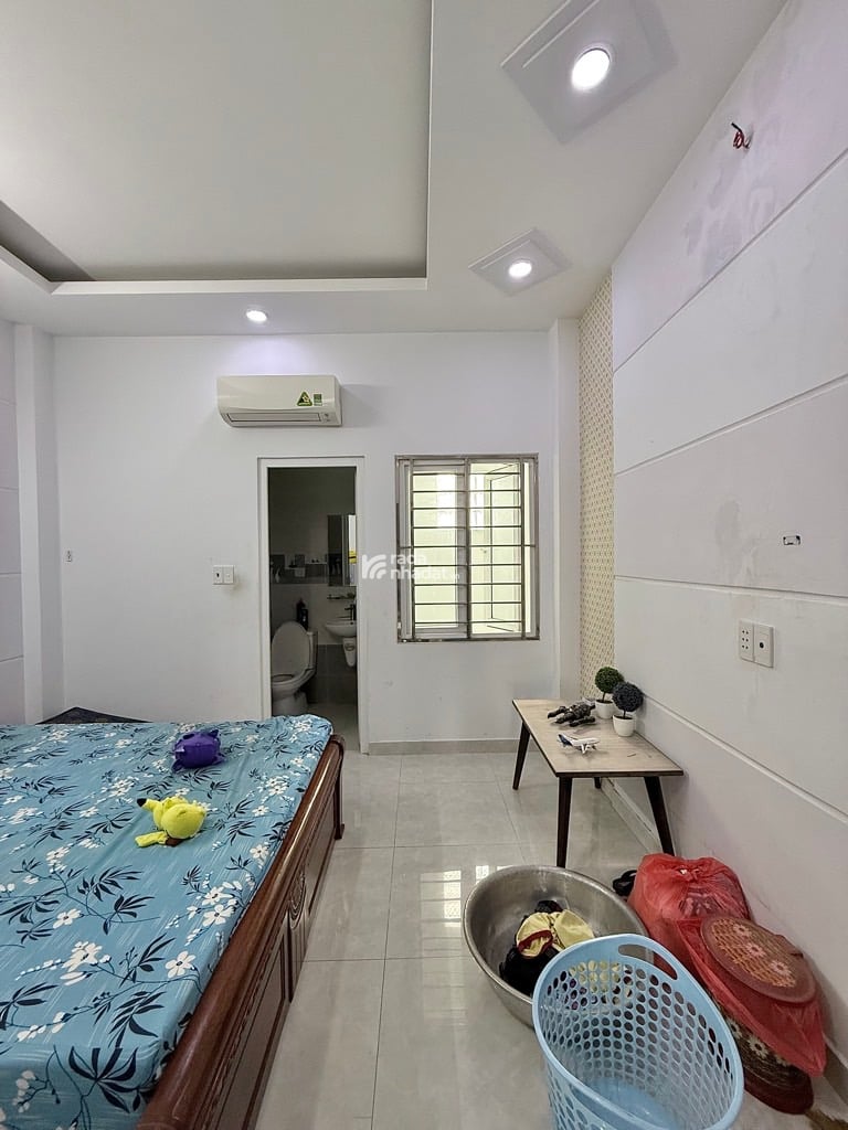 SIÊU PHẨM 5 TẦNG HẺM XE HƠI  4x15M2,  GÒ VẤP NGAY CHỢ PHẠM VĂN BẠCH CHỈ 7 TỶ XÍU