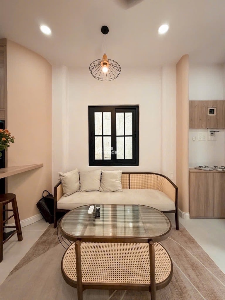 NHÀ LÊ VĂN SỸ, Q.3, 4x6.5m, 3 TẦNG, NỘI THẤT CAO CẤP, KHU AN NINH, NHÀ MỚI VÀO Ở NGAY CHỈ 4.X TỶ