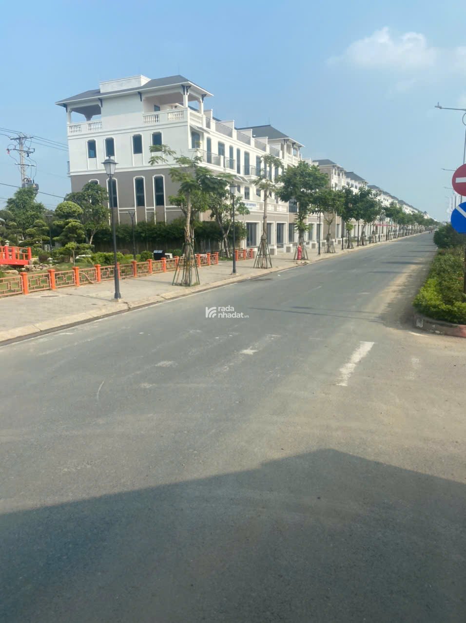 Đi định cư nước ngoài cần sang nhượng lại lô đất SHR ở TT Hậu Nghĩa gần Vinhomes Green City