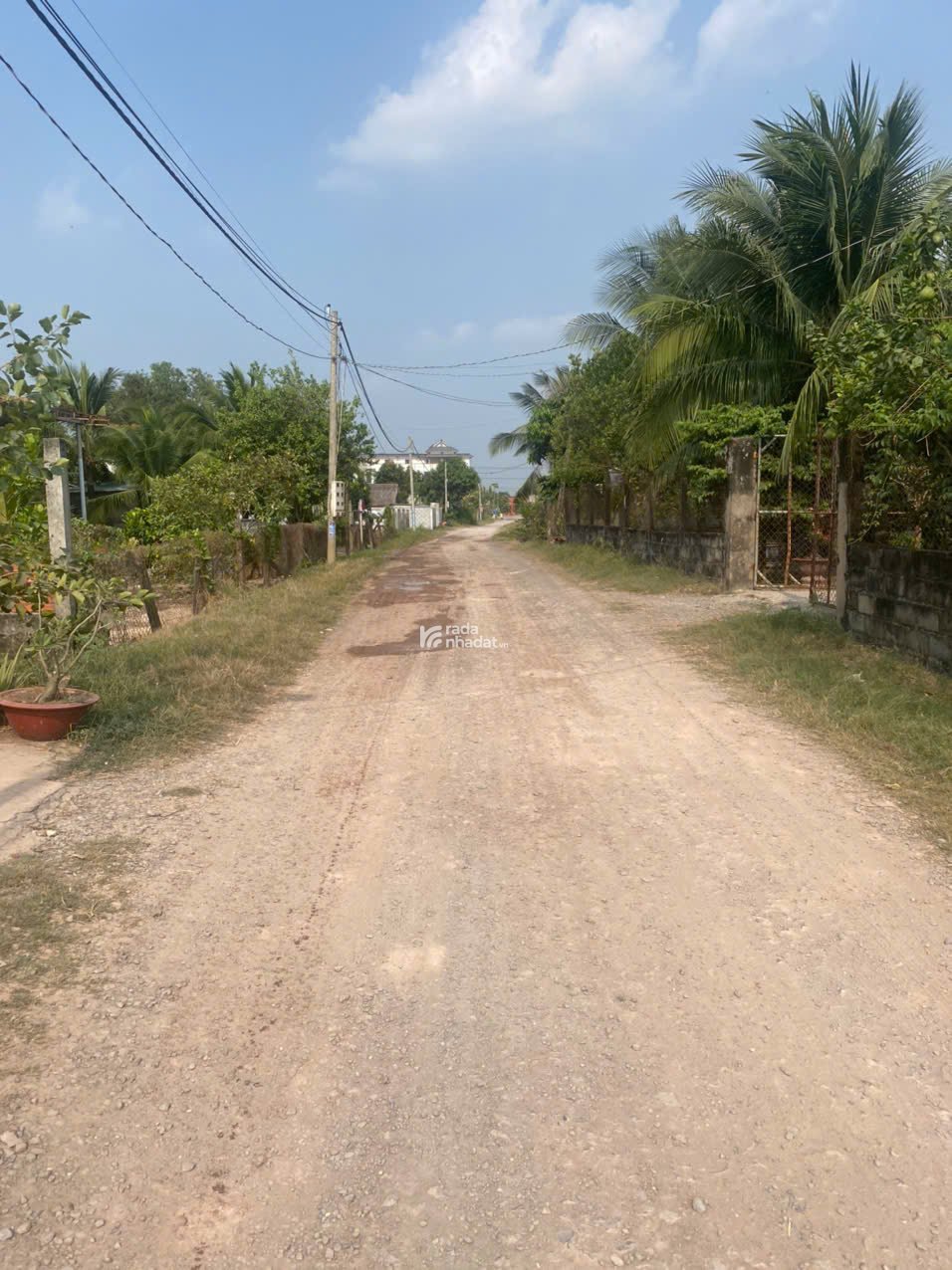 Đi định cư nước ngoài cần sang nhượng lại lô đất SHR ở TT Hậu Nghĩa gần Vinhomes Green City