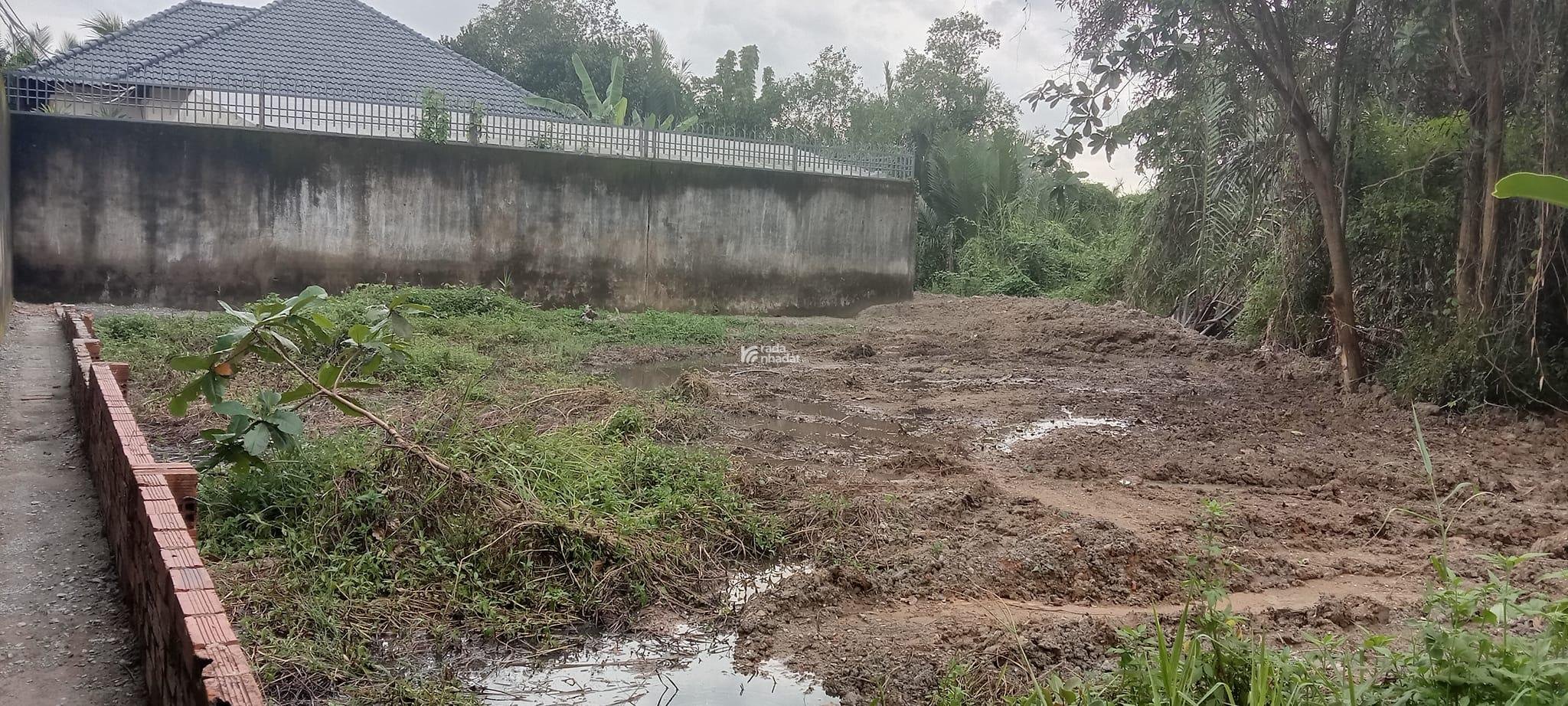 Bán đất quận 9  mặt tiền đường Long Phước gần -Vinhomes Grand Park quận 9 -915m2 sổ đỏ chính chủ 