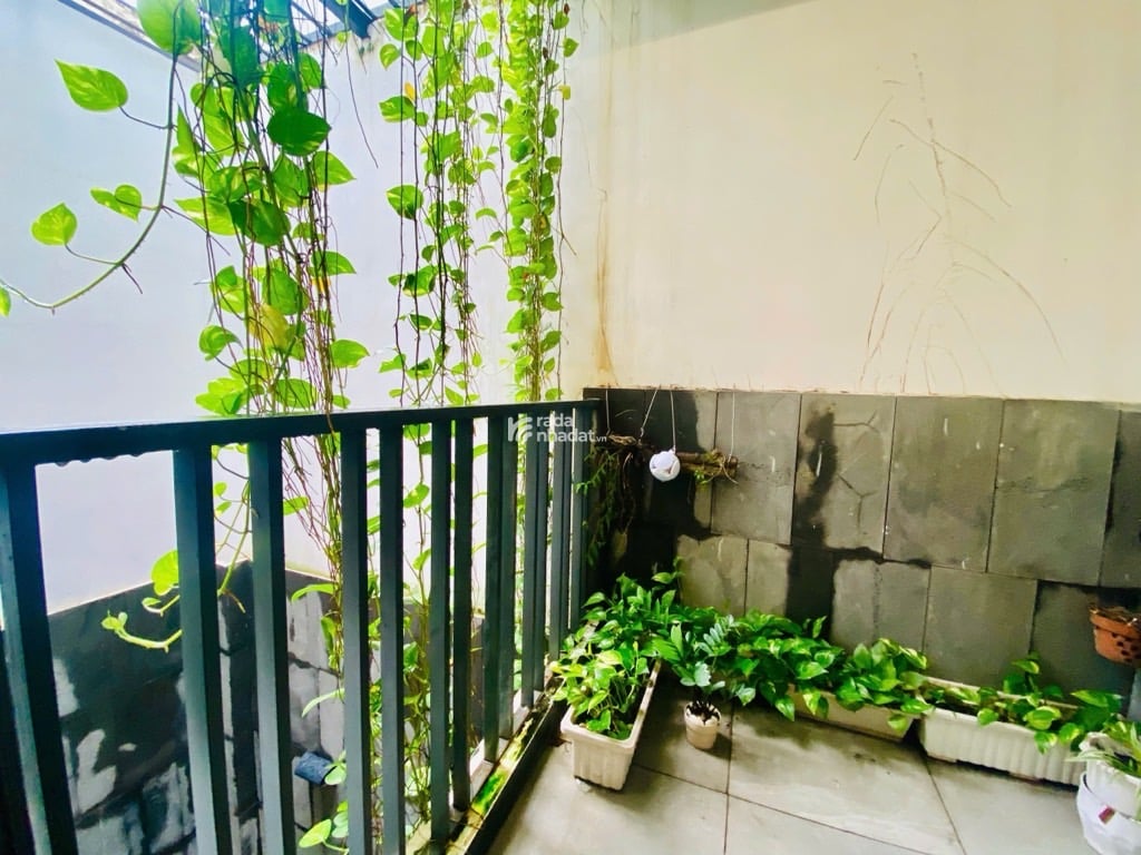 NHÀ 4 TẦNG TÂN BÌNH - NGANG 5M -CÓ THANG MÁY- XE HƠI NGỦ TRONG NHÀ - GẦN CHỢ, GA T3