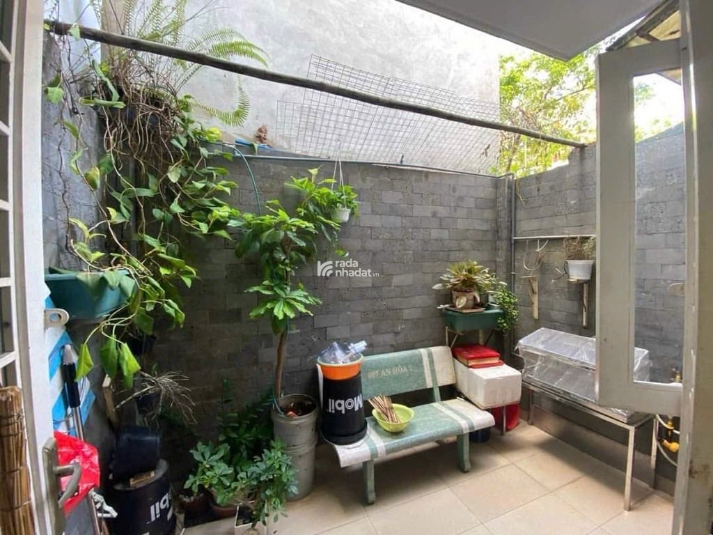 Tân Mỹ (cạnh cư xá ngân hàng); 4,6x17m; 3 tầng BTCT; chủ nhiệt bán; vào ở ngay
