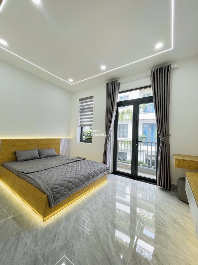 NHÀ ĐẸP 4 TẦNG HXH  HIỆP THÀNH 13, Q12 60M2 GẦN CHỢ HIỆP THÀNH 6 TỶ sáu TL 