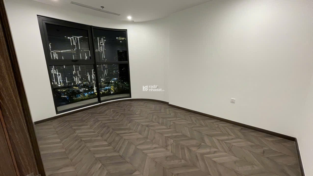 Hiếm! Căn hộ 2PN2WC The Beverly view hồ bơi tại Vinhomes Grand Park