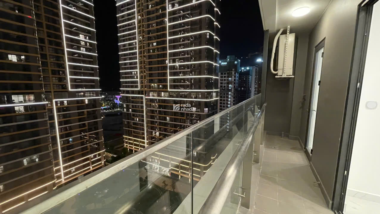 Hiếm! Căn hộ 2PN2WC The Beverly view hồ bơi tại Vinhomes Grand Park