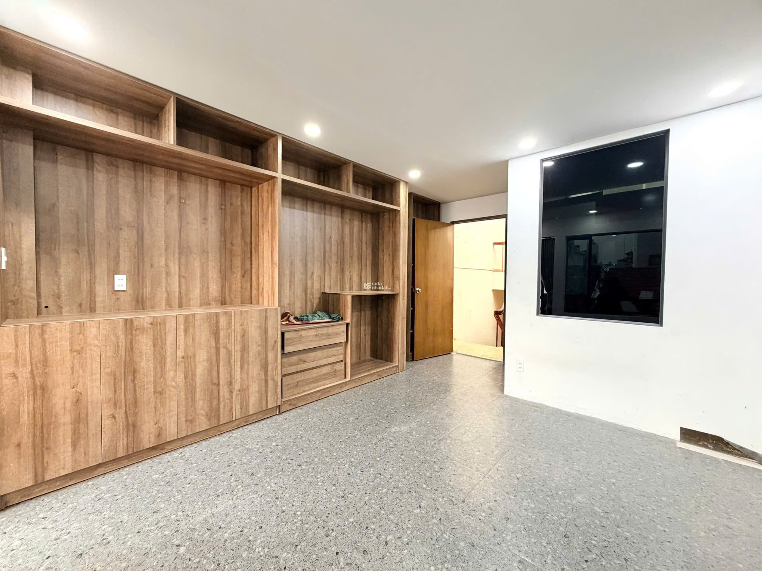 BÁN NHÀ MẶT TIỀN HỒNG LĨNH P15 Quận 10 -4x10 4 tầng - 14.5 TỶ