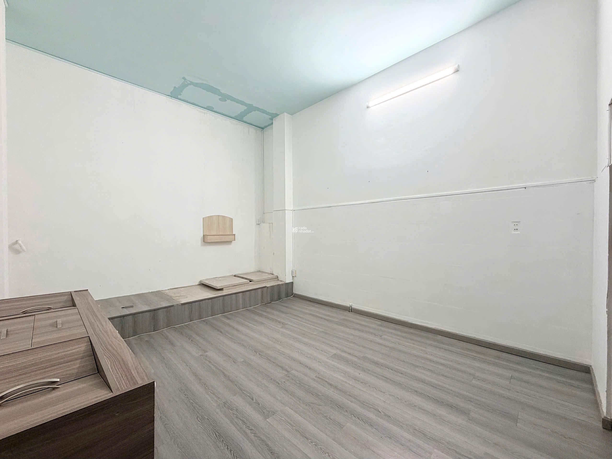 BÁN NHÀ MẶT TIỀN HỒNG LĨNH P15 Quận 10 -4x10 4 tầng - 14.5 TỶ