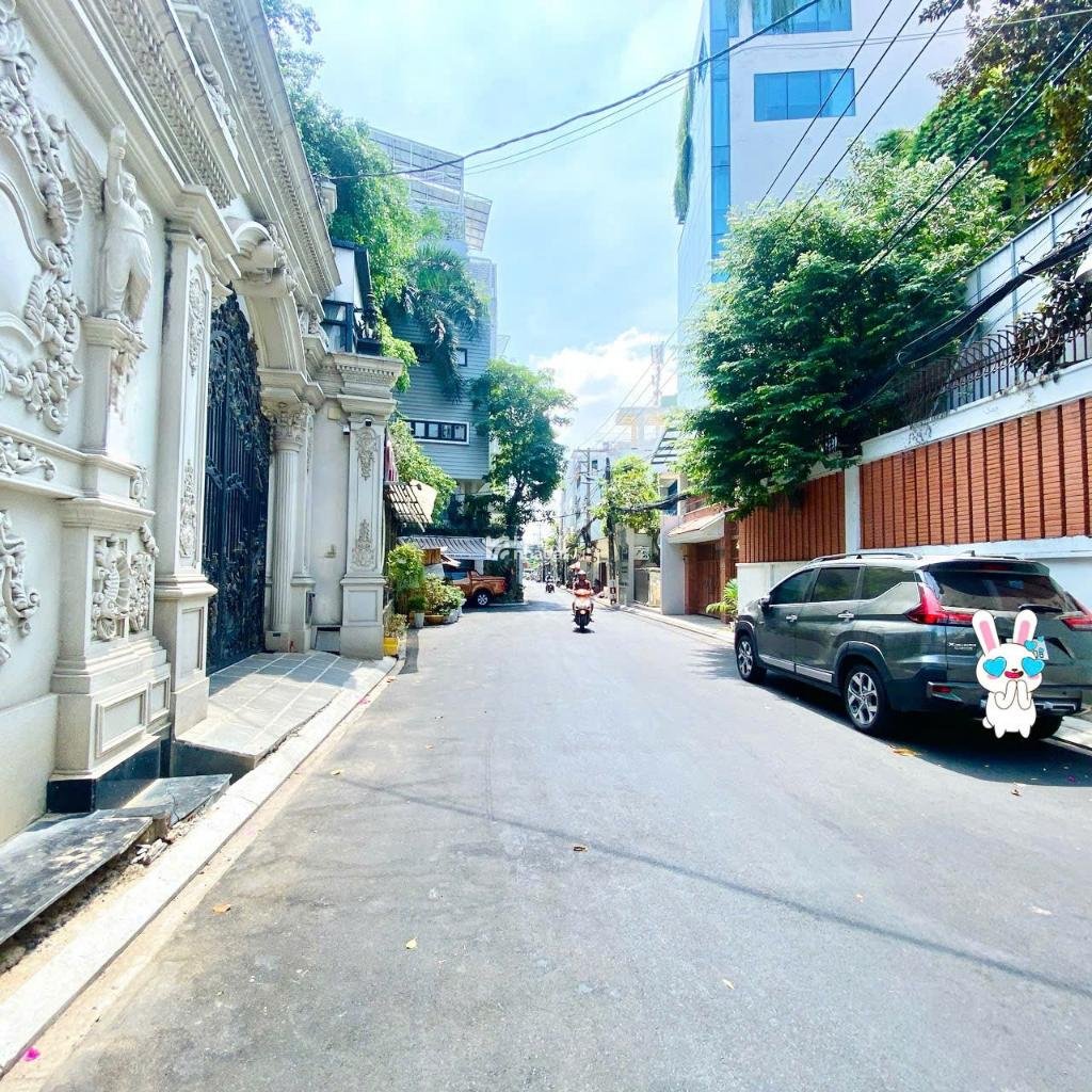 MẶT TIỀN HẺM 149/ BÀNH VĂN TRÂN P.7 TÂN BÌNH - 176M2 - NGANG 10M - KHU VIP - XUNG QUANH BIỆT THỰ