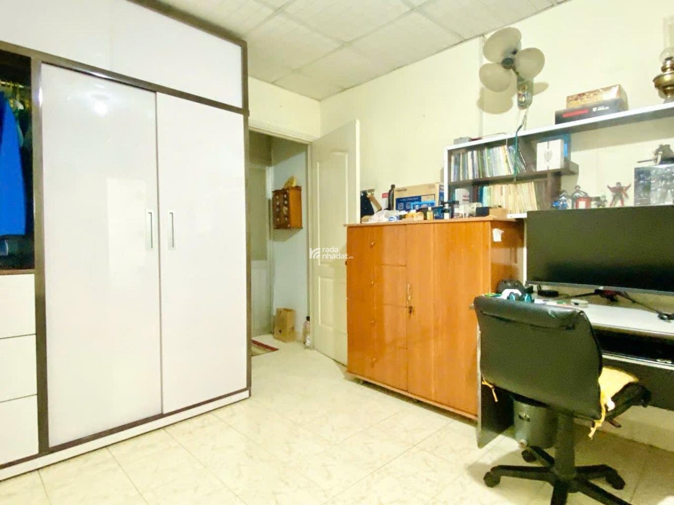 MẶT TIỀN HẺM 149/ BÀNH VĂN TRÂN P.7 TÂN BÌNH - 176M2 - NGANG 10M - KHU VIP - XUNG QUANH BIỆT THỰ