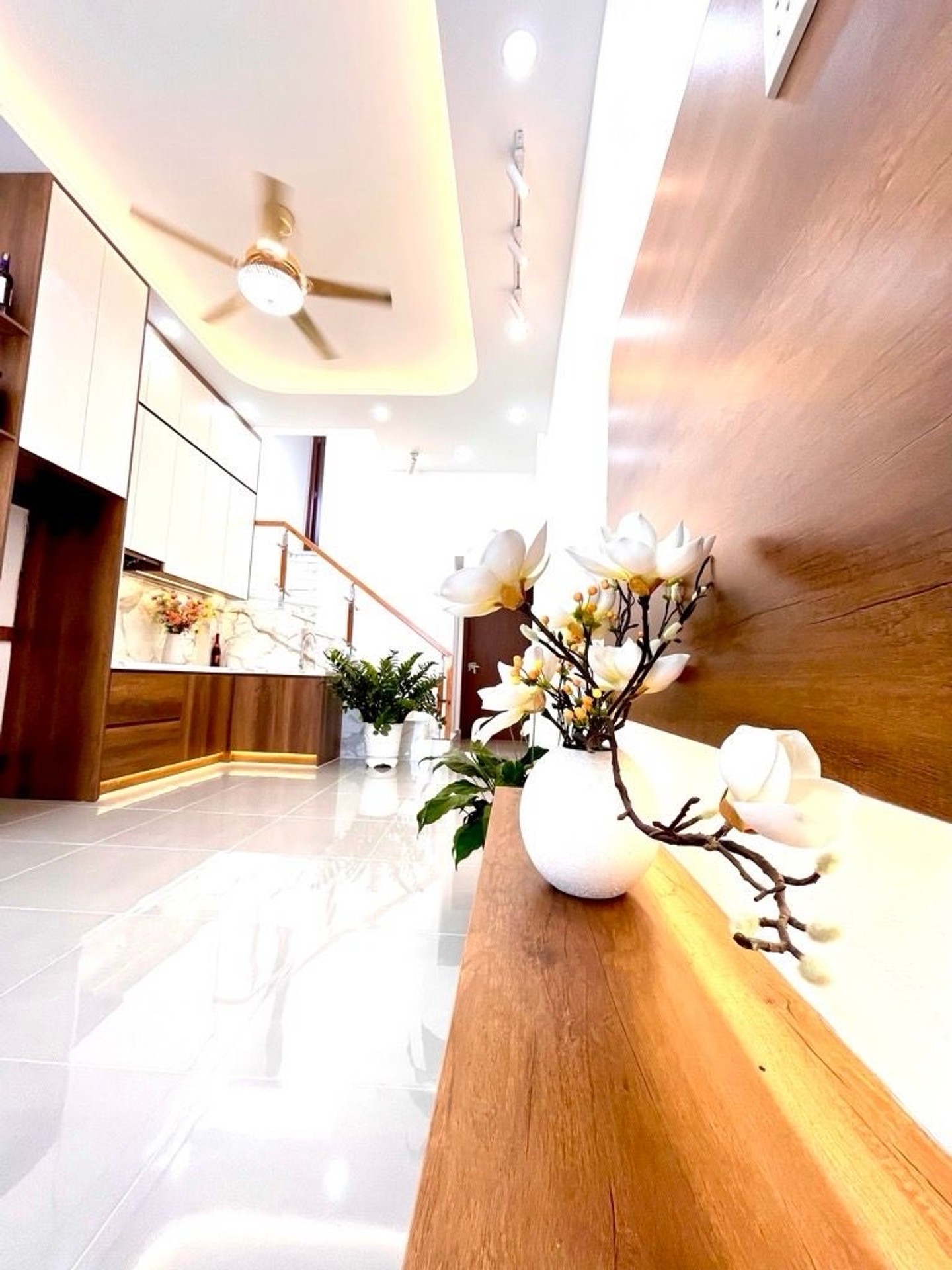 Bán nhà sổ riêng Quận 7, thổ cư full, pháp lý chuẩn.