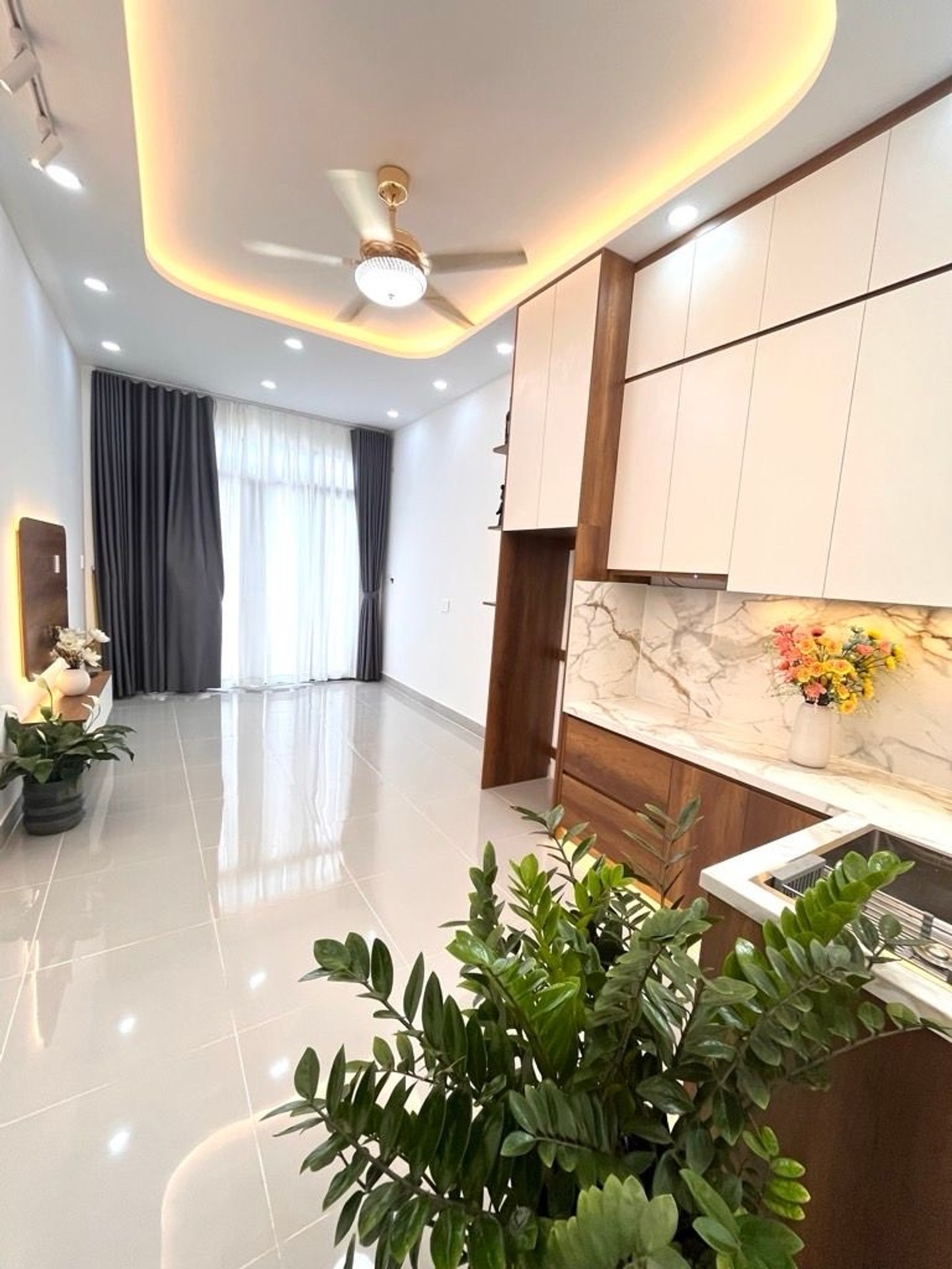 Bán nhà sổ riêng Quận 7, thổ cư full, pháp lý chuẩn.