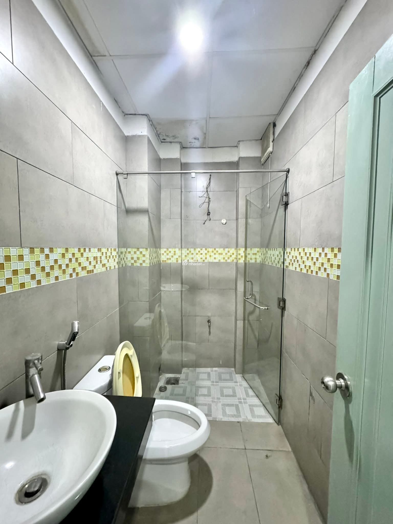 NHÀ NGUYỄN KIỆM 61m2 (415) HẺM OTO TRÁNH - SÁT MẶT TIỀN - GIÁ 11.7 TỶ