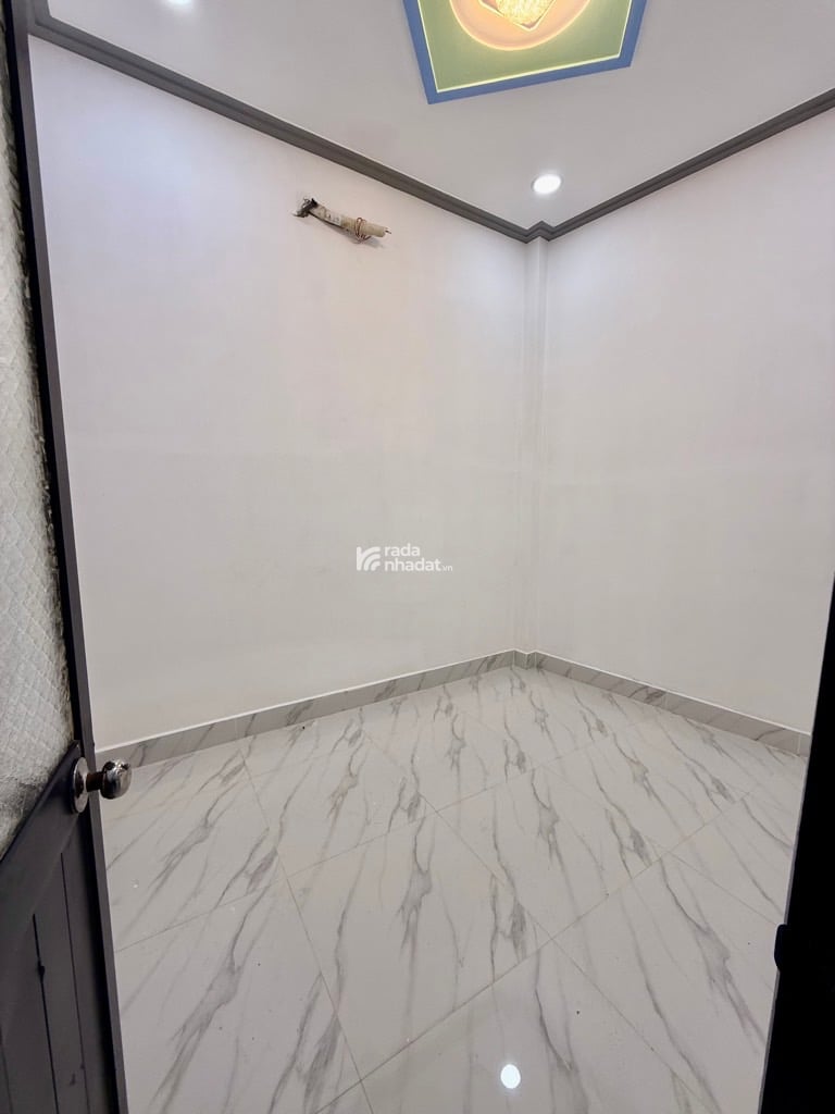 BÁN NHÀ ĐẸP HẬU GIANG QUẬN 6 33M2 3 TẦNG 3.X TỶ 3PN 2WC BÌNH PHÚ TRUNG TÂM