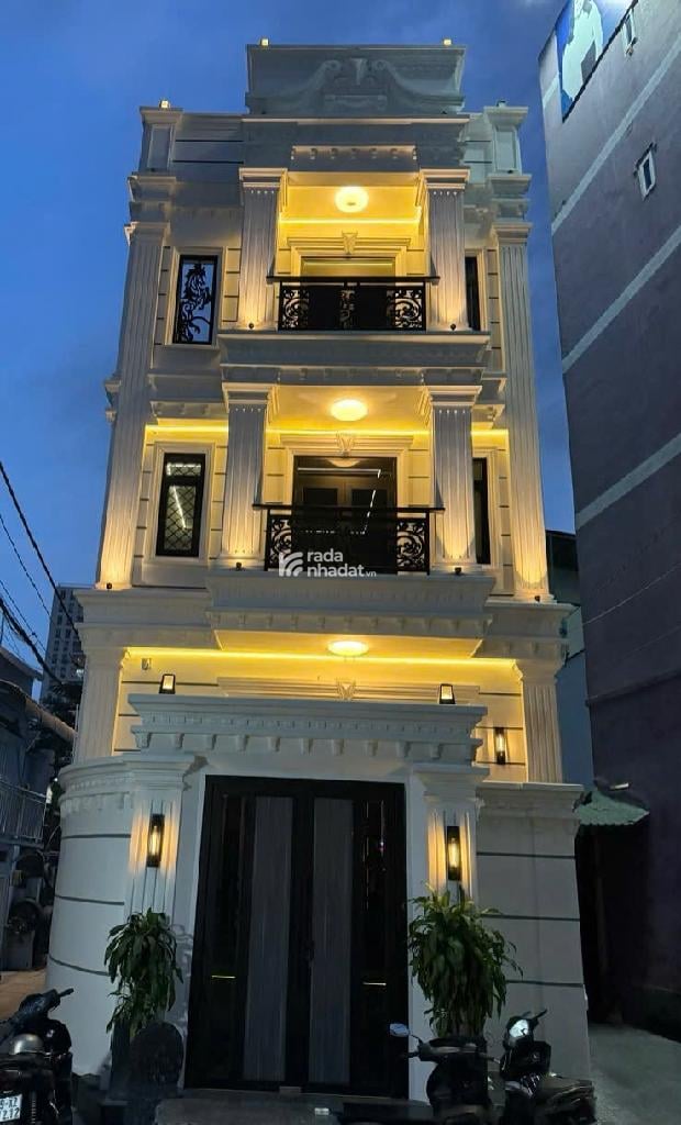 BIỆT THỰ SANG CHẢNH, NỘI THẤT XỊN XÒ, 3 TẦNG, NGAY CHỢ THỦ ĐỨC, 5X23 CHỈ 17 TỶ.