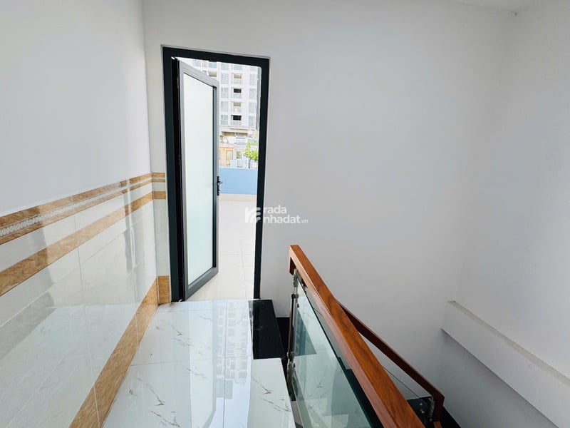 BÁN NHÀ BÌNH ĐÔNG QUẬN 8 70M2 4 TẦNG 5.35 TỶ 5PN HẺM 4M THÔNG GẦN CHUNG CƯ AQUA SHR