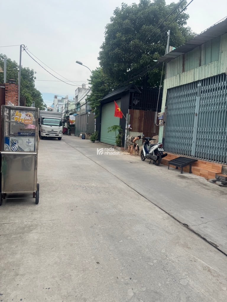 BÁN NHÀ KHU TÊN LỬA 96M2 4 TẦNG 9.X TỶ 10PN HXH THÔNG GẦN AEON MALL 