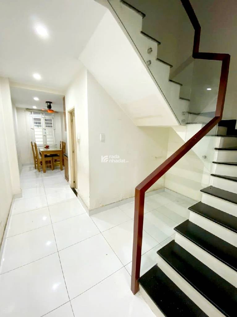 NHÀ ĐẸP 4 TẦNG 49M-HẺM 4M-AN DƯƠNG VƯƠNG-GIÁ 6 TỶ
