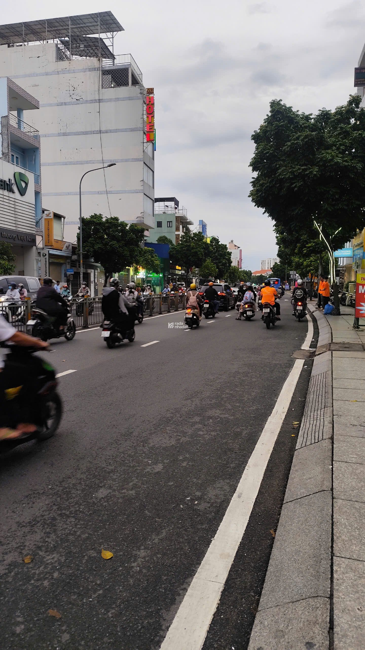 BÁN NHÀ MẶT TIỀN LŨY BÁN BÍCH TÂN PHÚ GIÁ 20 TỶ CHỐT NHANH