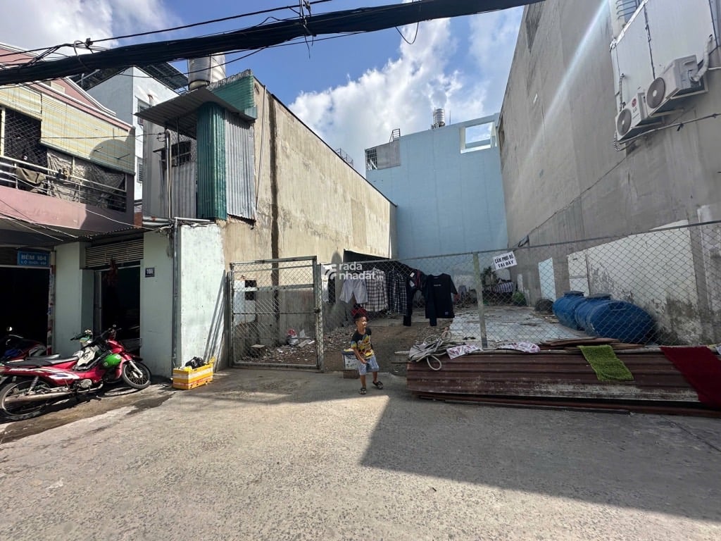 NGAY AEON MALL, MTKD ĐÔ ĐỐC LONG, TÂN PHÚ, 76M2 ĐẤT TIỆN XÂY. GIẢM 550TR CHỈ 7.15T TL TỐT