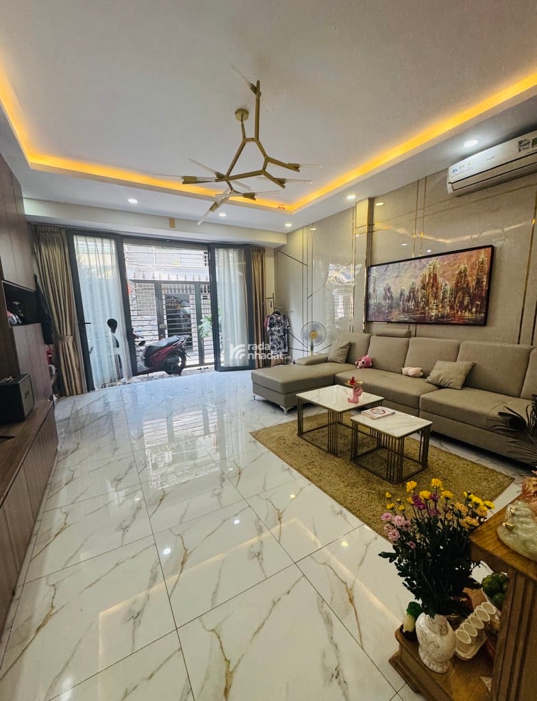 Bán nhà  gần bình long  văn cao