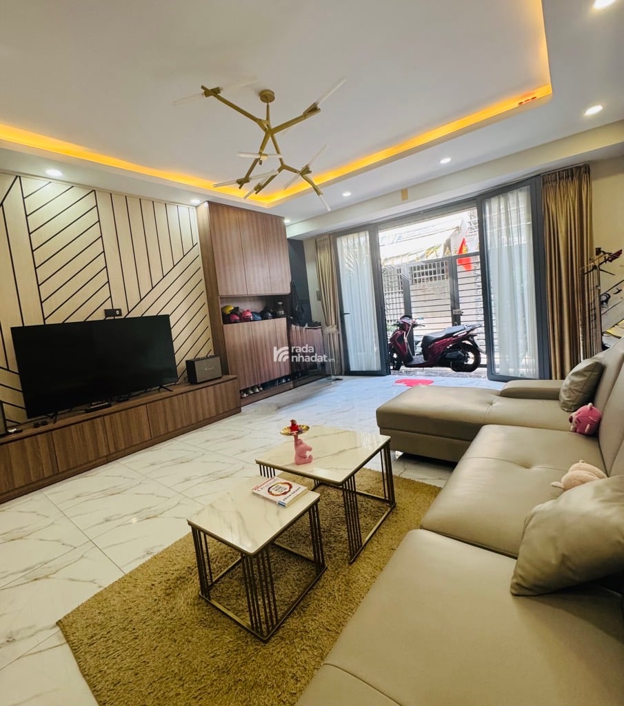 Bán nhà  gần bình long  văn cao
