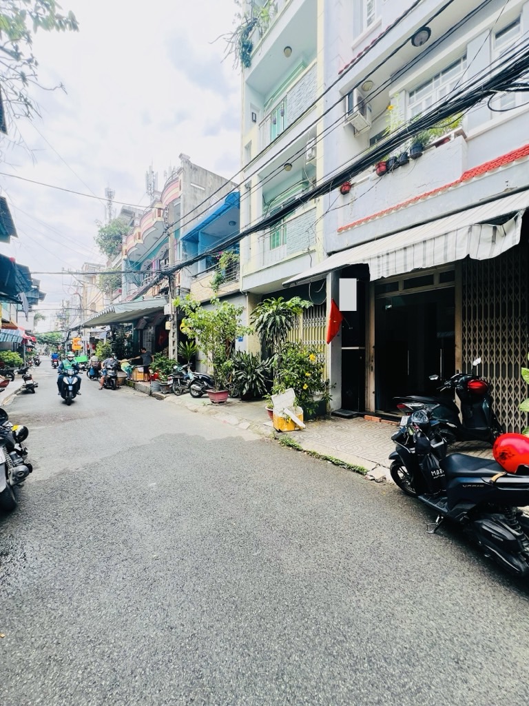  BÁN NHÀ MẶT TIỀN HẺM KINH DOANH ĐƯỜNG LẠC LONG QUÂN , QUẬN 11 ( 57m2 
