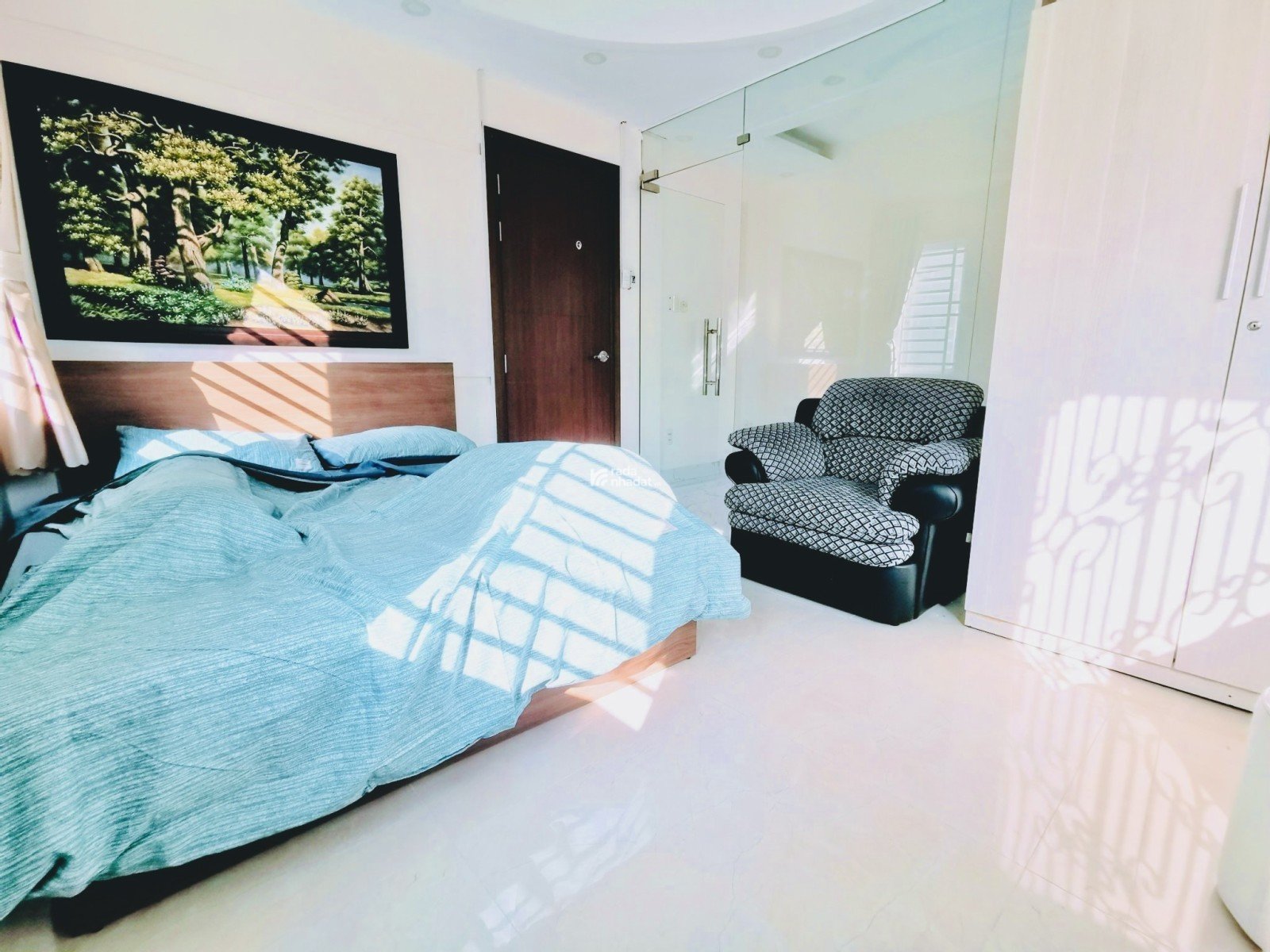 BIỆT THỰ MẶT TIỀN PHÚ NHUẬN - CĂN GÓC 5 TẦNG 88m2 (6.5 x 13.5) - GIÁ 18.2 TỶ