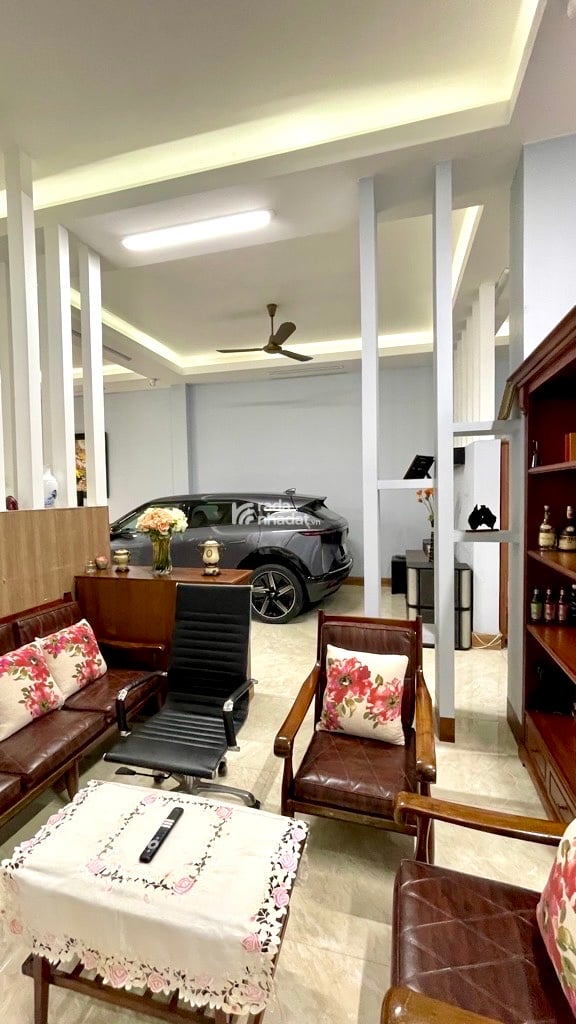 Giảm 1,5 tỷ nhà bán mặt tiền Cao Lỗ 5 tầng, 184m2 (8x23m), tiện làm VP cty, spa, chỉ 27,5 tỷ