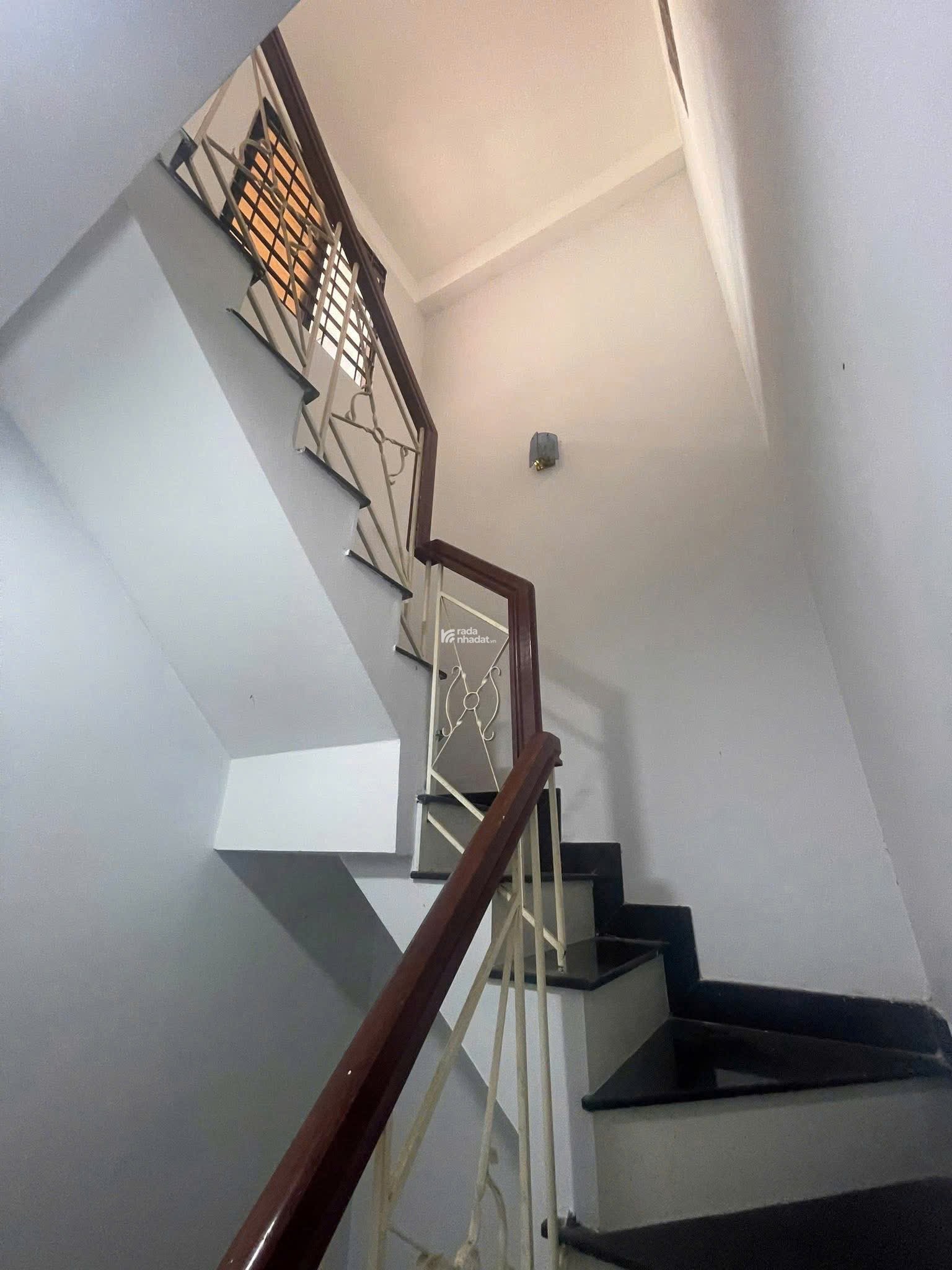 Bán nhà hẻm Trần Bình Trọng p2 q5