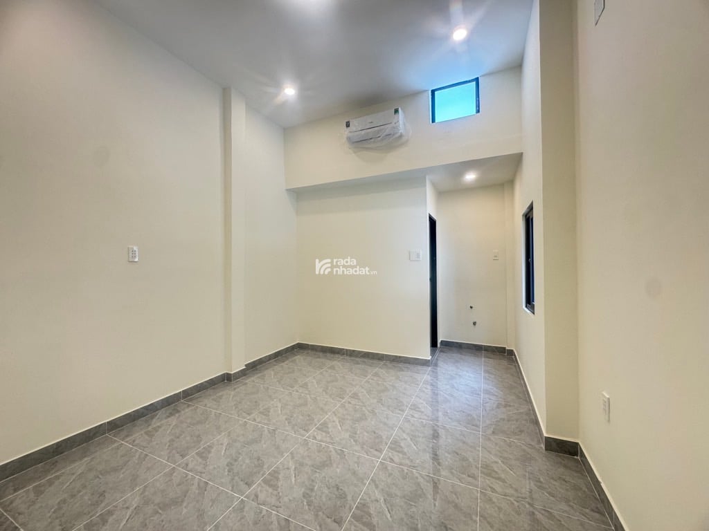 SIÊU RẺ VÀ ĐẸP. NGUYỄN THƯỢNG HIỀN, PHÚ NHUẬN, 2 TẦNG CÓ KC Ở NGAY. GIẢM 350TR CHỈ 6.35T TL